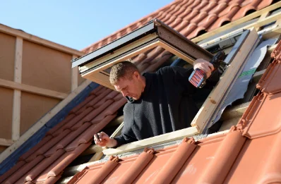 Pose de fenêtres de toit Velux à Érondelle